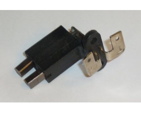 ALTERNÁTOR - UHLÍKY S DRŽÁKEM