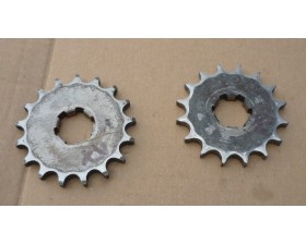 SEKUNDÁRNÍ OZUBENÁ KOLA - 2KS (16+17 ZUBŮ)