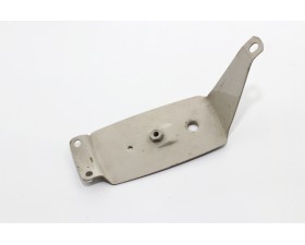 DRŽÁK ZADNÍHO SVĚTLA 207 (ULOŽENKA)